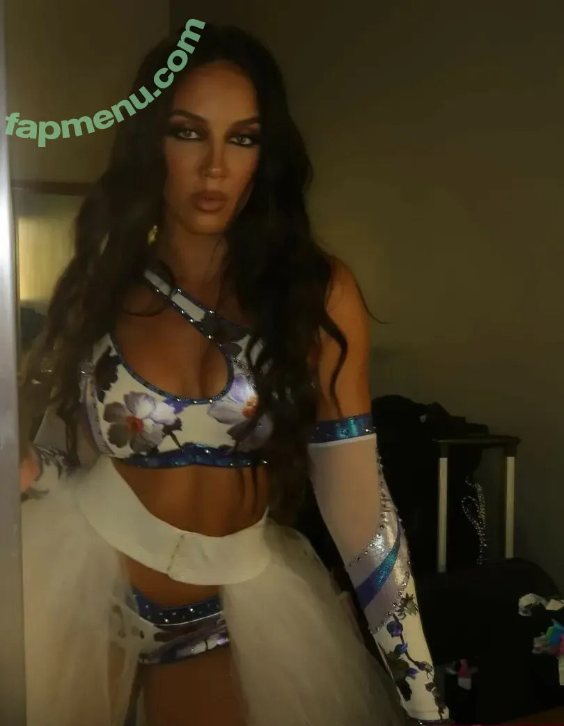 Chelsea Green nude photo #1952 (Chelsea317 / ImChelseaGreen / chelseaagreen)