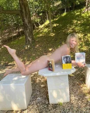 Chelsea Handler / chelseahandler nude photo #0138