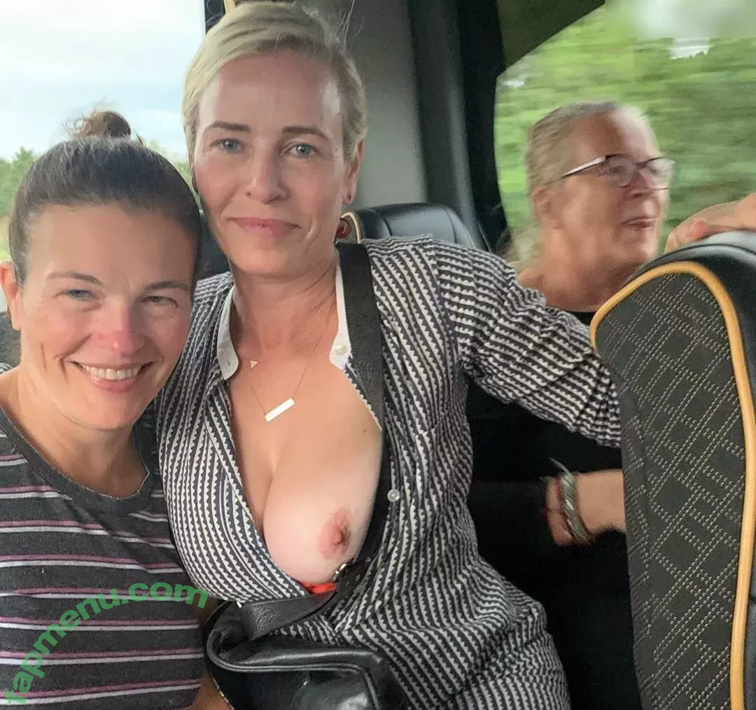 Chelsea Handler nude photo #0086 (chelseahandler)