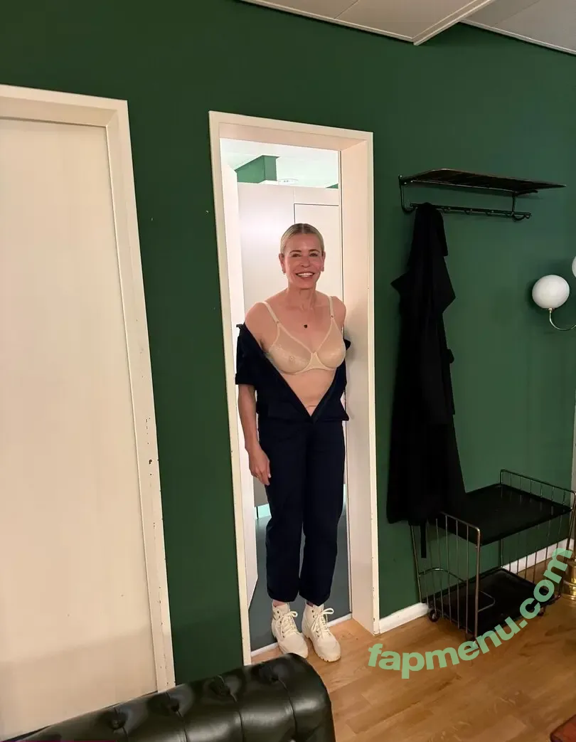 Chelsea Handler nude photo #0210 (chelseacockhandler / chelseahandler)