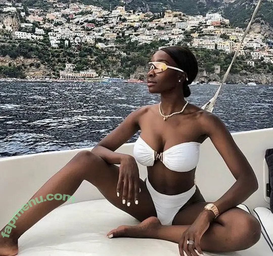 Chelsea Lazkani nude photo #0010 (chelsealazkani)