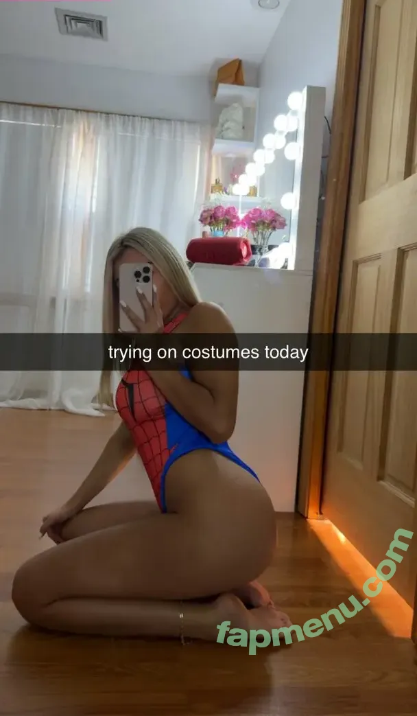 Chelsea Lucia nude photo #0008 (chelseaa_a3 / chelsluciaxx)