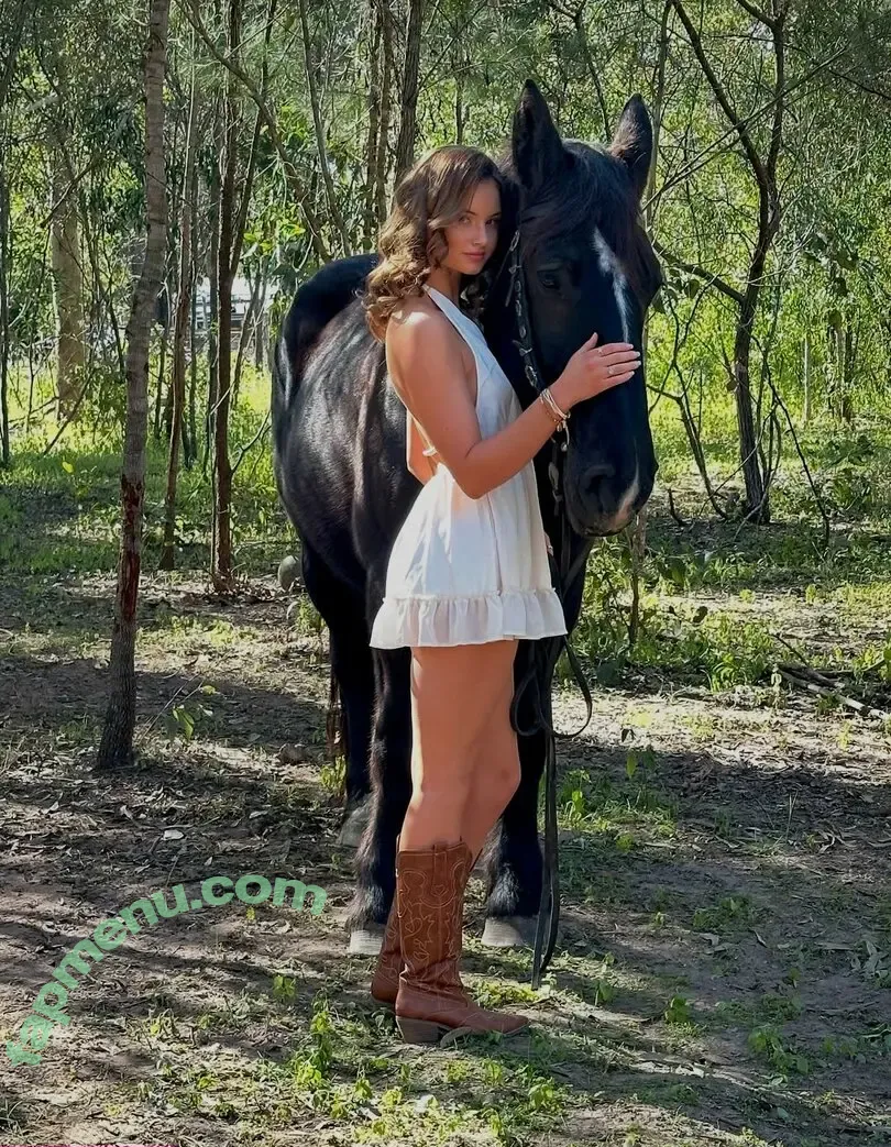 Chelsea Mayer nude photo #0048 (chelsea.m.07 / chelsea.m.2007)