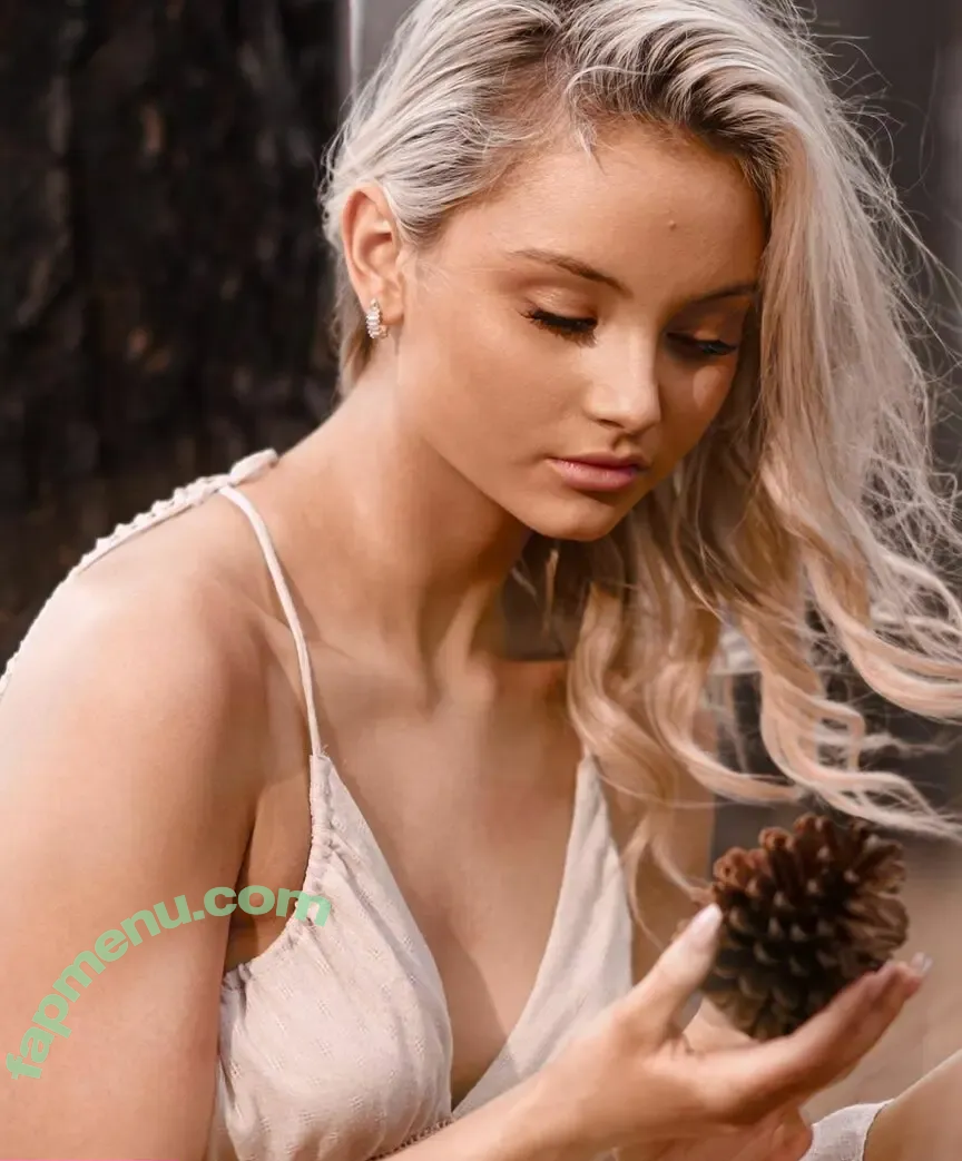 Chelsea Mayer nude photo #0090 (chelsea.m.07 / chelsea.m.2007)