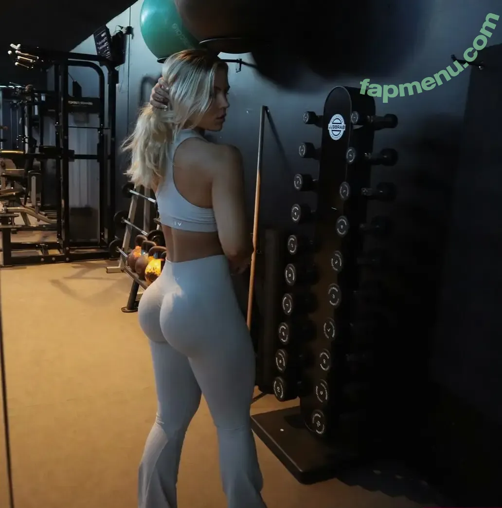 Chelsea Pearce nude photo #0210 (chelseampearce / whitegirlfiles)