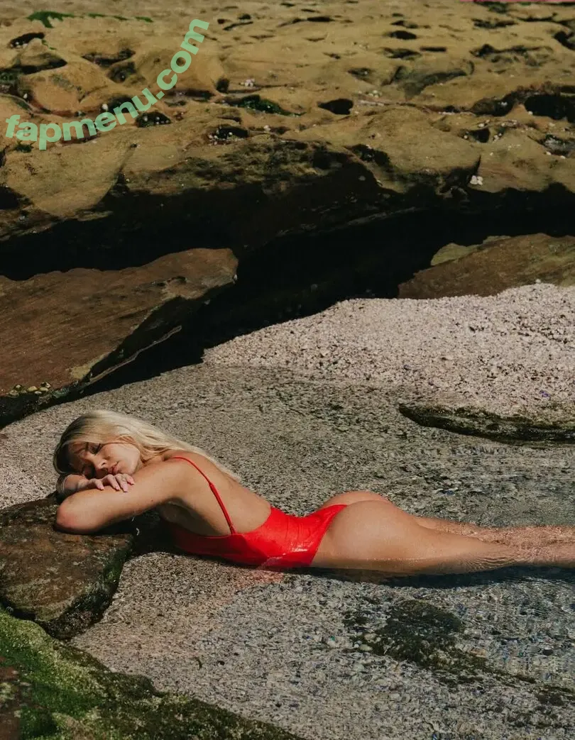 Chelsea Pearce nude photo #0234 (chelseampearce / whitegirlfiles)