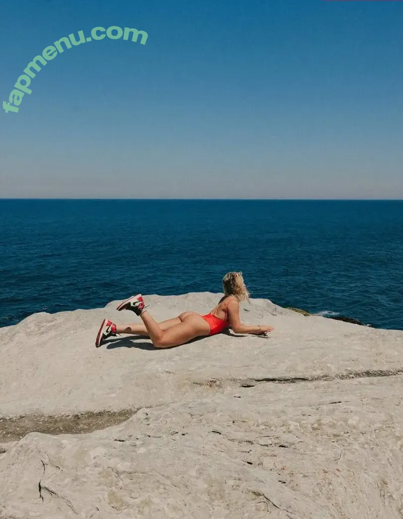 Chelsea Pearce nude photo #0235 (chelseampearce / whitegirlfiles)