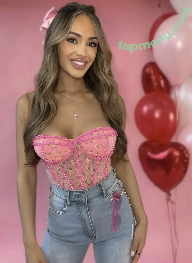 Chelsea Sommers nude photo #0336 (chelseasommers_)