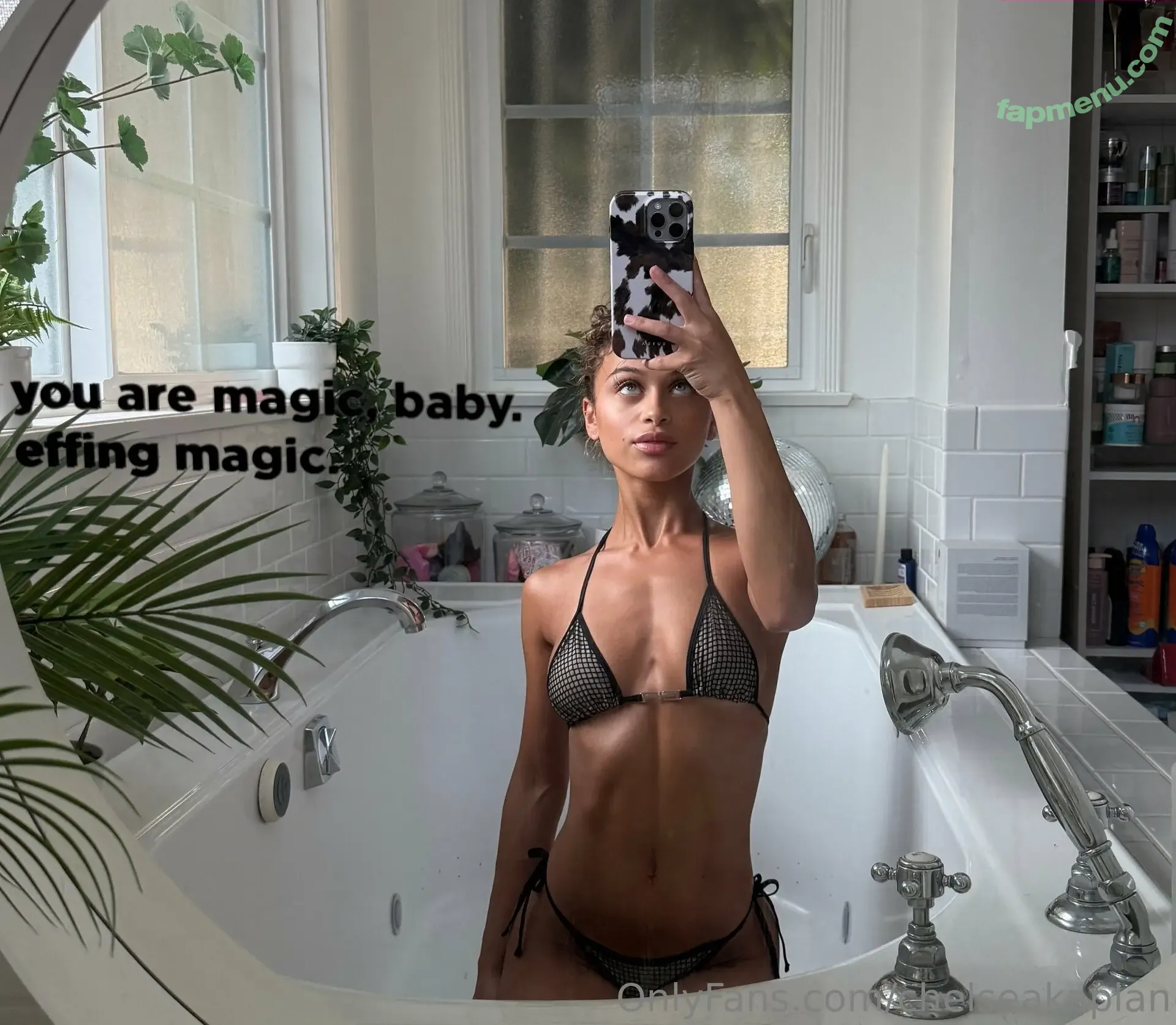chelseakaplan nude photo #0115 (bustakaplan)