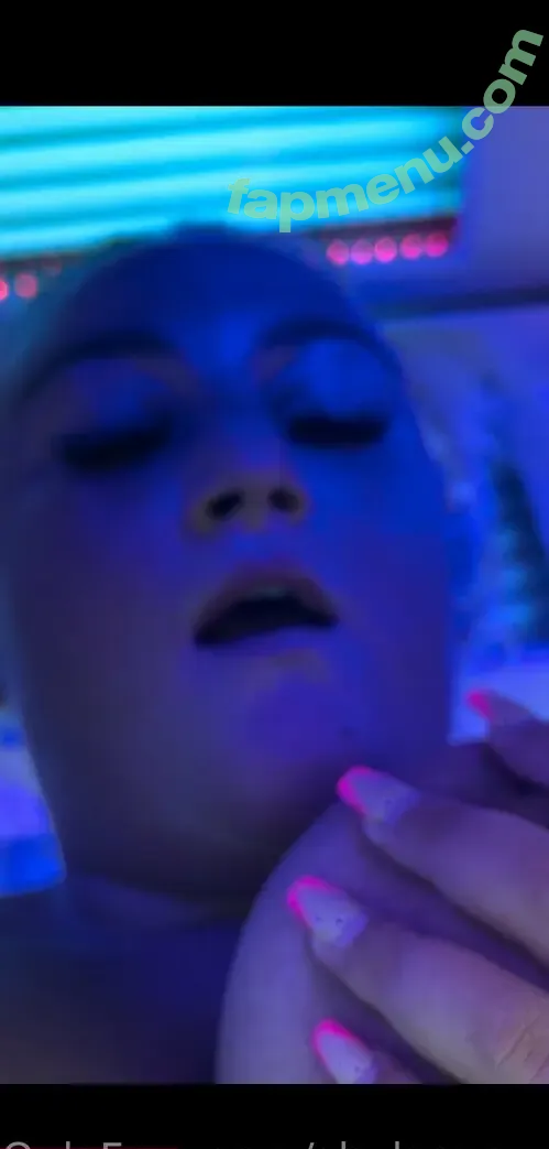 chelseamxo nude photo #0010 (_chelseamxo_)
