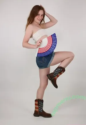 chelseymarieofficial / chelseyy_mariee nude photo #0069