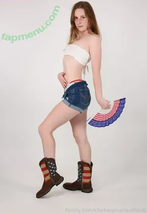 chelseymarieofficial / chelseyy_mariee nude photo #0075