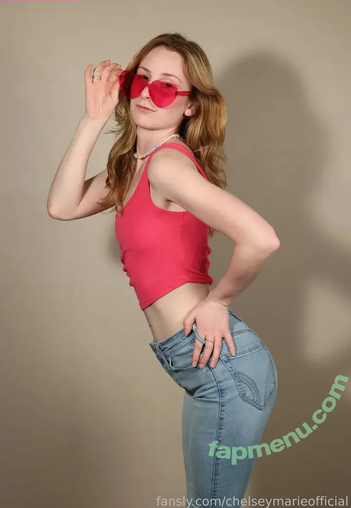 chelseymarieofficial nude photo #0038 (chelseyy_mariee)