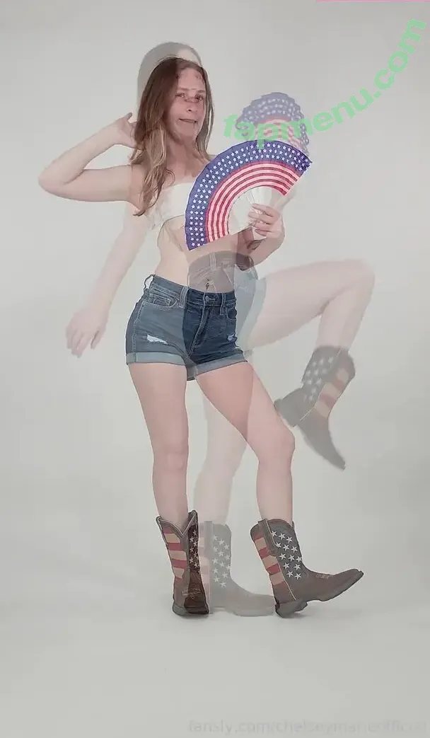 chelseymarieofficial nude photo #0060 (chelseyy_mariee)