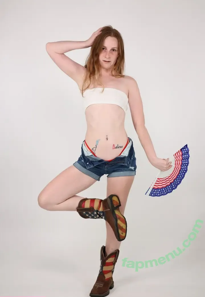 chelseymarieofficial nude photo #0074 (chelseyy_mariee)