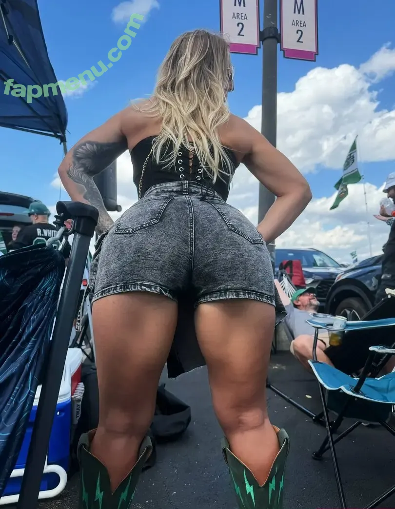 Chelsie Runnels nude photo #0024 (pt_chelsierunns)