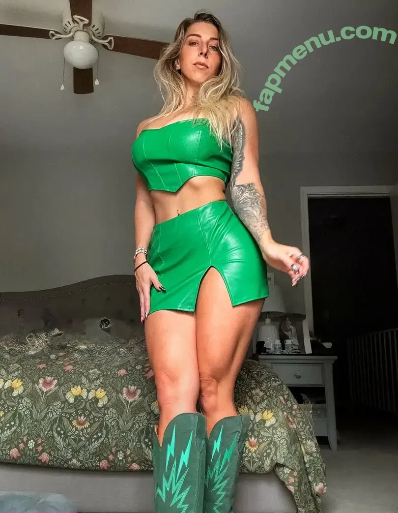 Chelsie Runnels nude photo #0030 (pt_chelsierunns)