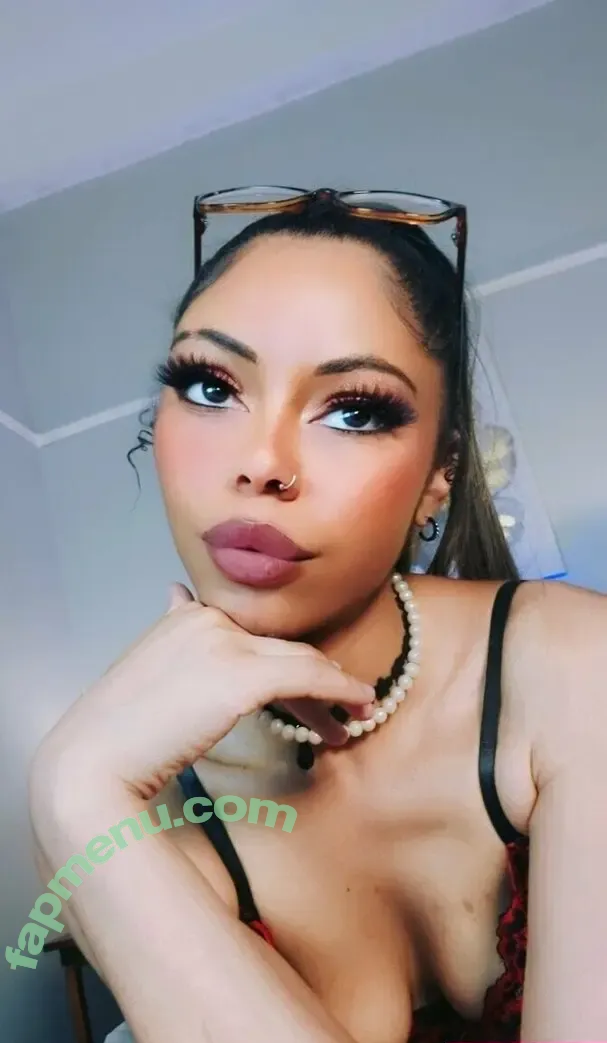 chelsquin голая photo #0024 (chella.quiii / chelsquin_)