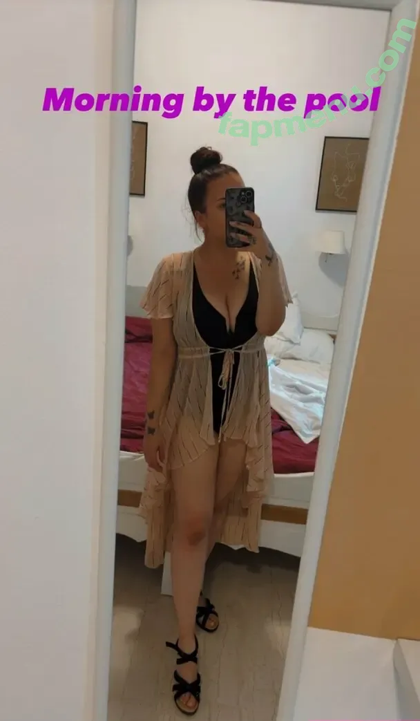 Chelzbcfcburke nude photo #0040 (Chelzbcfcburke)