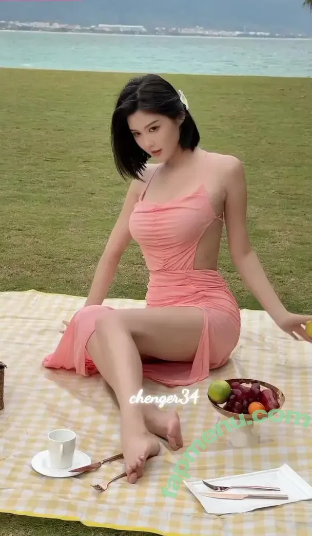 Cheng Er nude photo #0001 (Cheng Er)