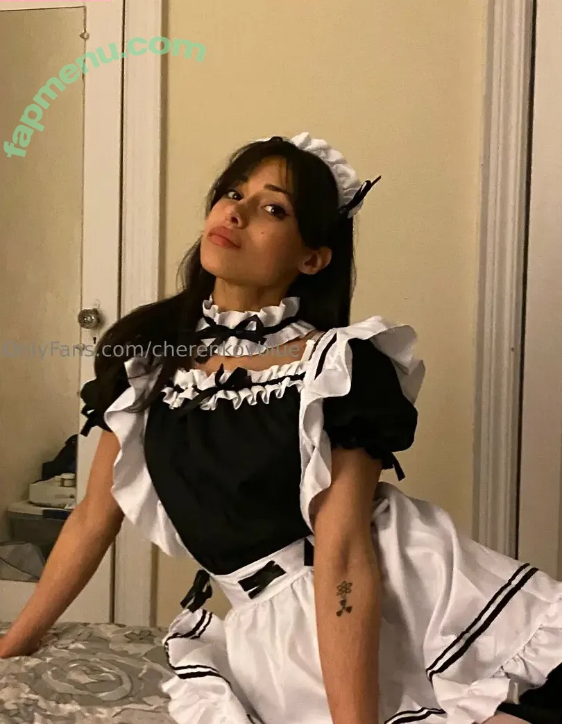 cherenkovblue nude photo #0065 (cherenkovblue)