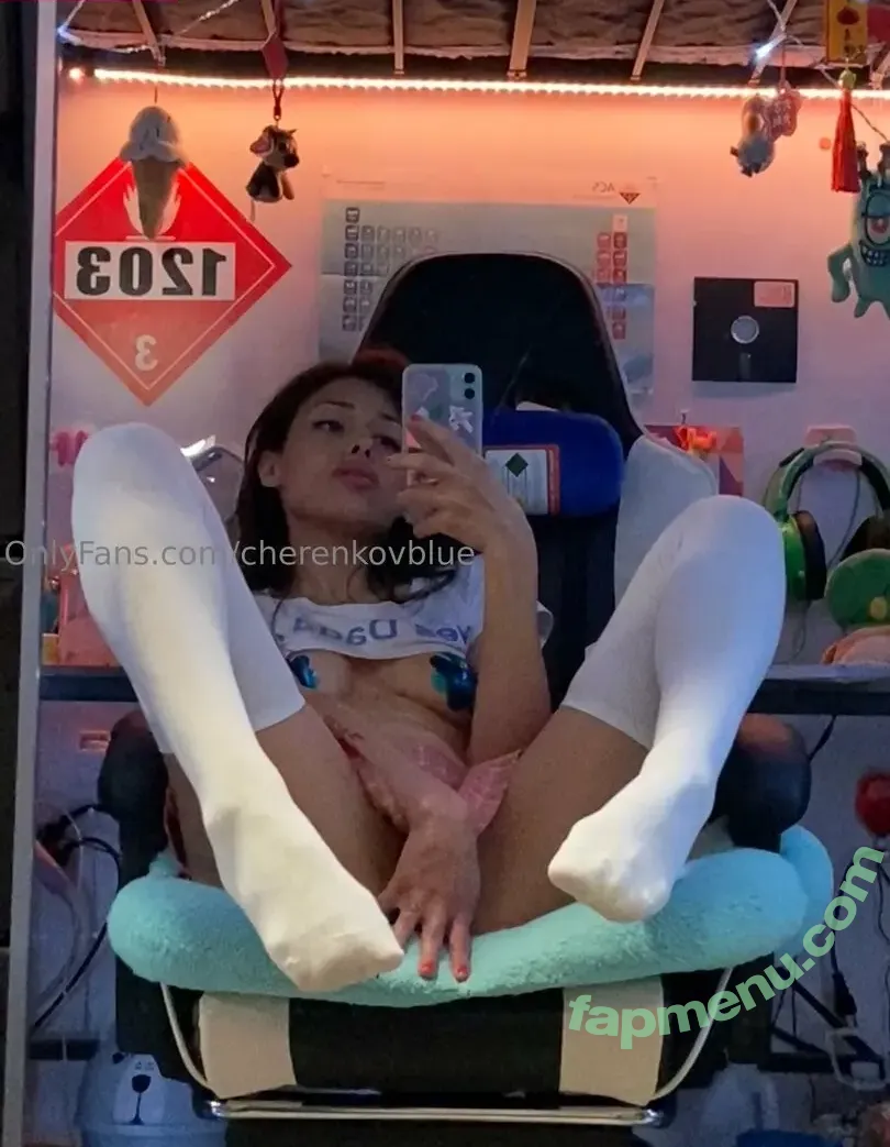 cherenkovblue nude photo #0070 (cherenkovblue)