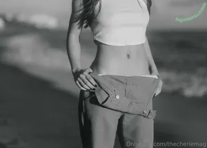 Cheriefatale / baredarla / the_cherie nude photo #0083