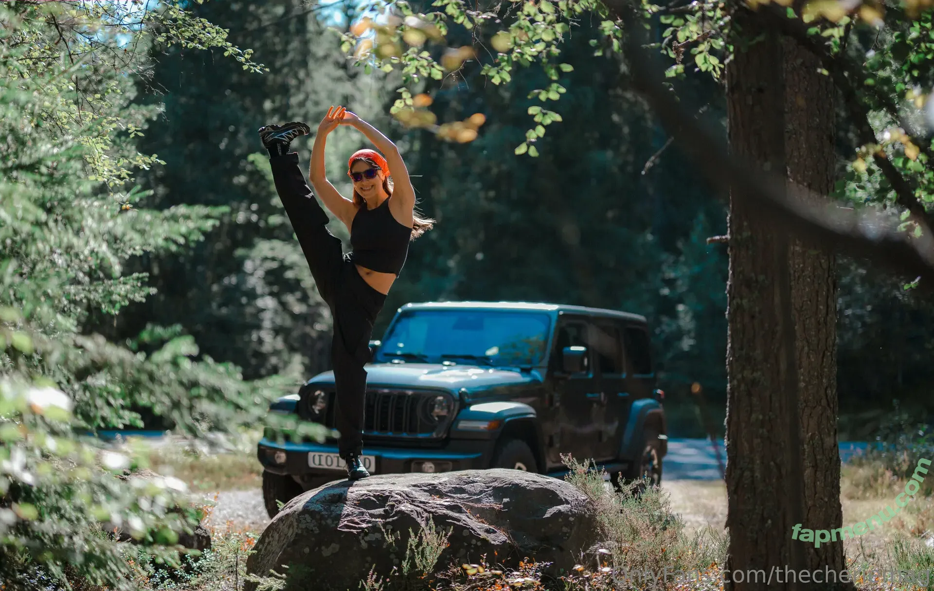 Cheriefatale nude photo #0071 (baredarla / the_cherie)