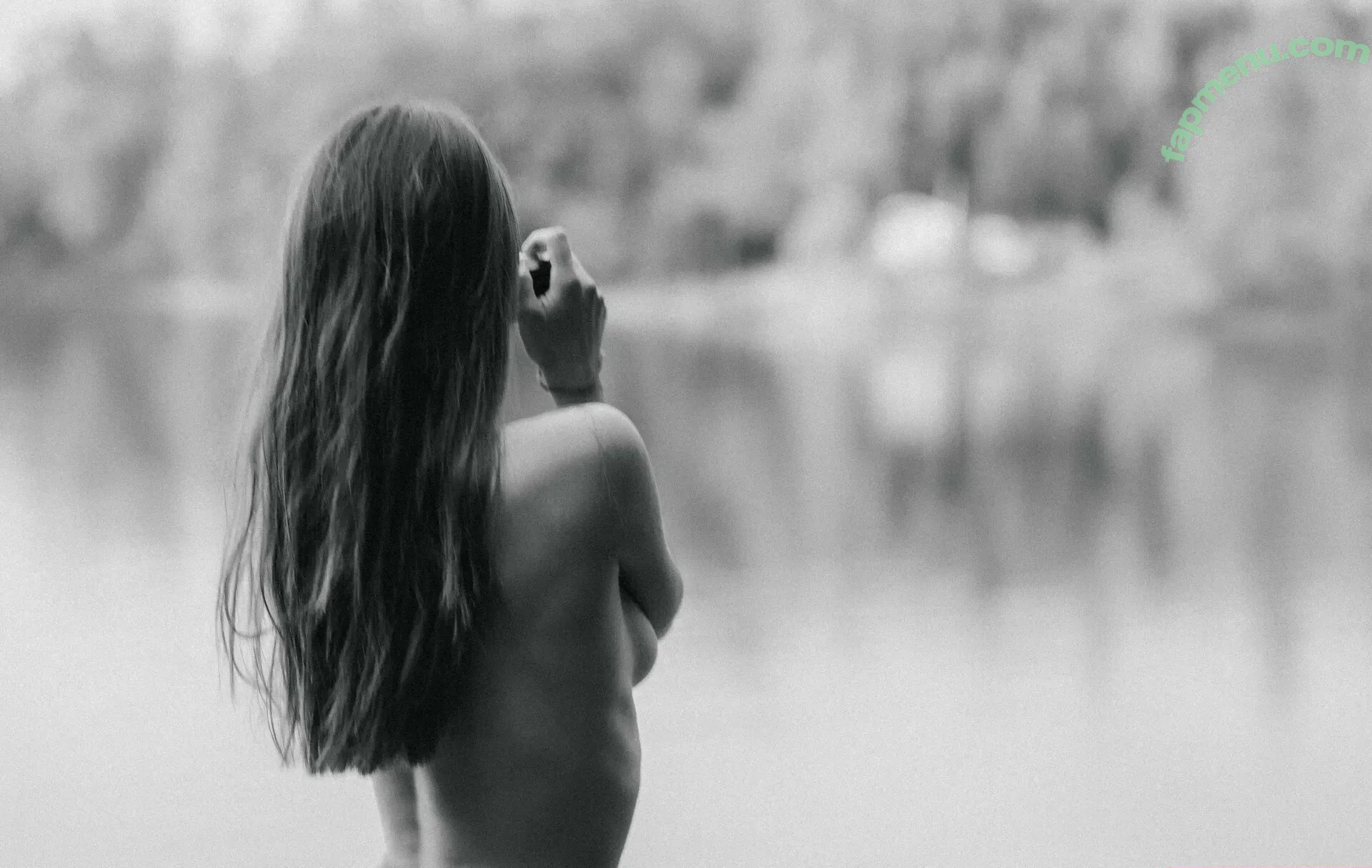 Cheriefatale nude photo #0078 (baredarla / the_cherie)