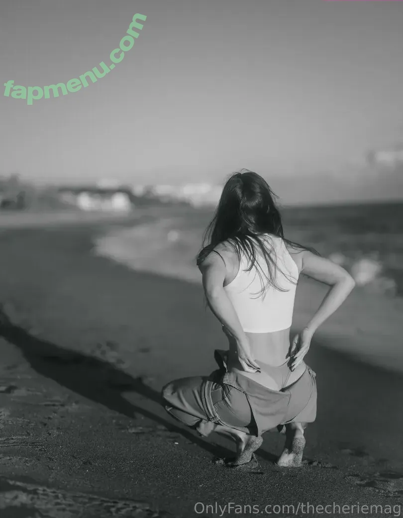 Cheriefatale nude photo #0093 (baredarla / the_cherie)