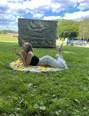 cherry_ellie / cherry.ellie nude photo #0010