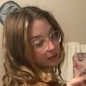 cherryg59 / cherryykiiwii nude photo #0004