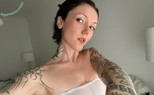 cherryisabellejones / ceriijoness nude photo #0152