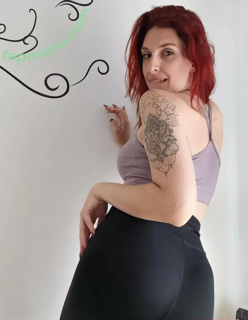 cherrylbombxxx nude photo #0042 (cherrylovebombx)