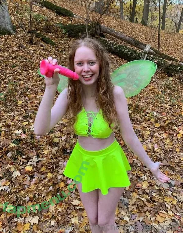 Cherrylovebombb nude photo #0570 (cherrylovebombx)