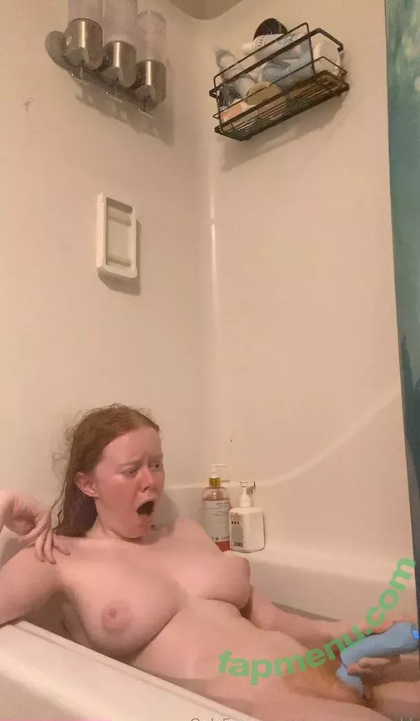 Cherrylovebombb nude photo #0727 (cherrylovebombx)