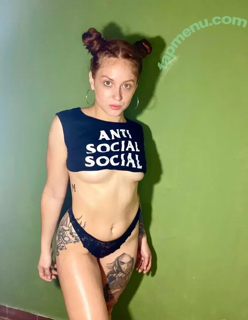 cherryswild nude photo #0010 (chrrywilde)