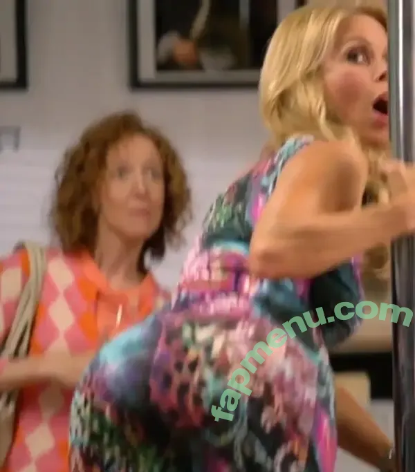 Cheryl Hines nude photo #0047 (_cherylhines)
