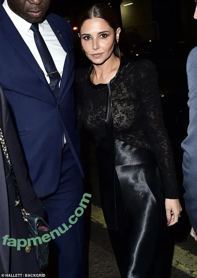 Cheryl Tweedy nude photo #0003 (cherylofficial)