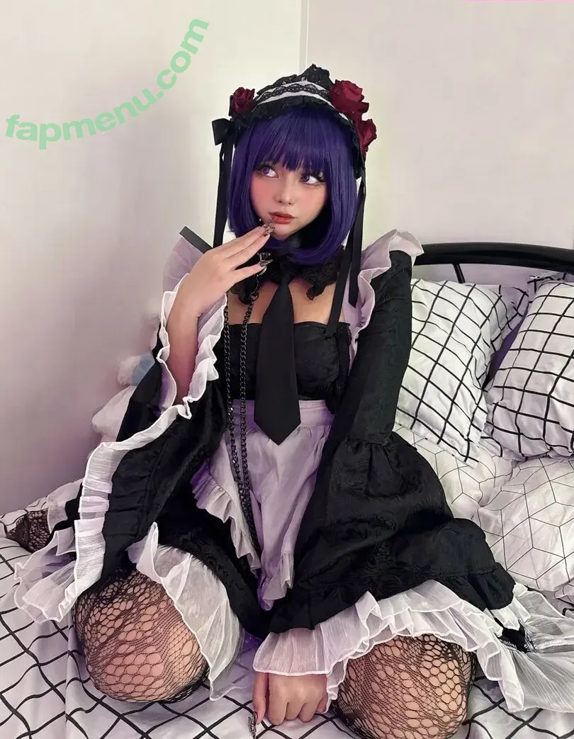 Chescakeuu nude photo #0047 (cmaggiofree)