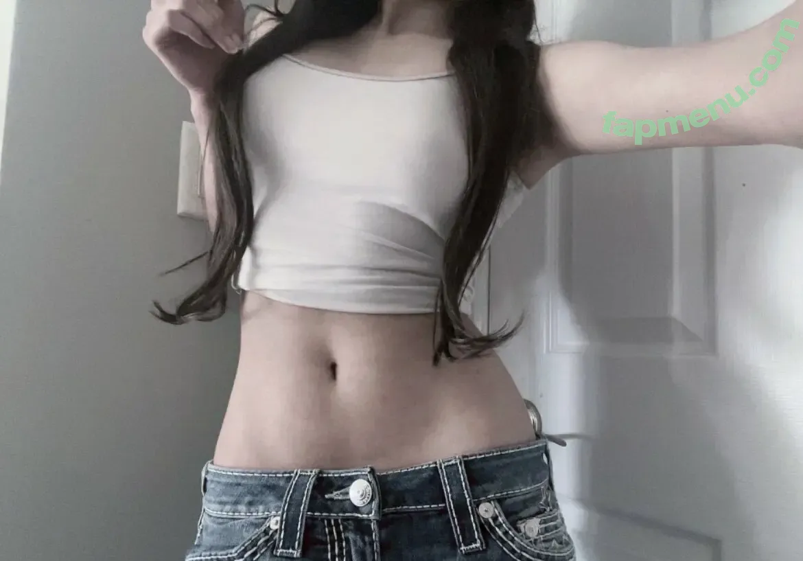 chewcide nude photo #0006 (3dchew / ch3wy / kiw)