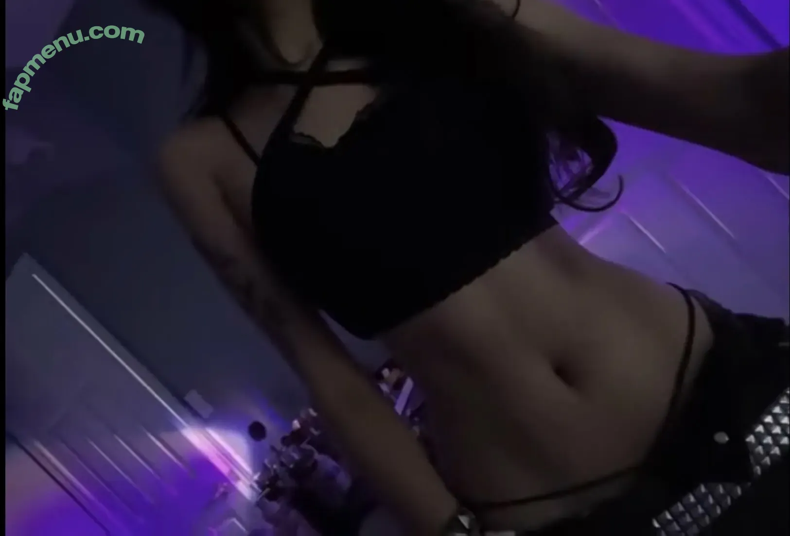 chewcide nude photo #0007 (3dchew / ch3wy / kiw)
