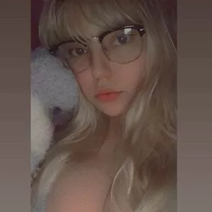 Chewys.melons / Chewy_waifu / chewtastic_chewy nude photo #0169