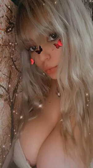 Chewys.melons / Chewy_waifu / chewtastic_chewy nude photo #0222