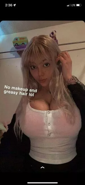 Chewys.melons / Chewy_waifu / chewtastic_chewy nude photo #0227