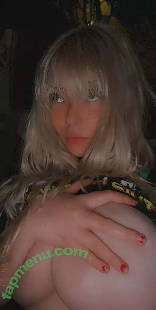Chewys.melons nude photo #0195 (Chewy_waifu / chewtastic_chewy)