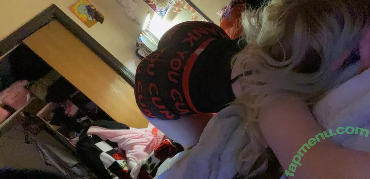 Chewys.melons nude photo #0225 (Chewy_waifu / chewtastic_chewy)