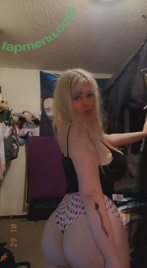 Chewys.melons nude photo #0346 (Chewy_waifu / chewtastic_chewy)
