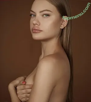  nude photo #0007