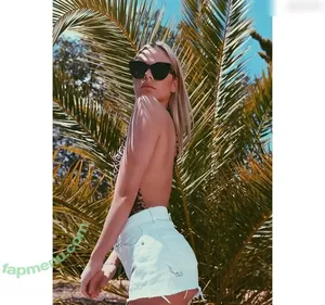 Cheyenne Pahde / cheyennepahde nude photo #0038